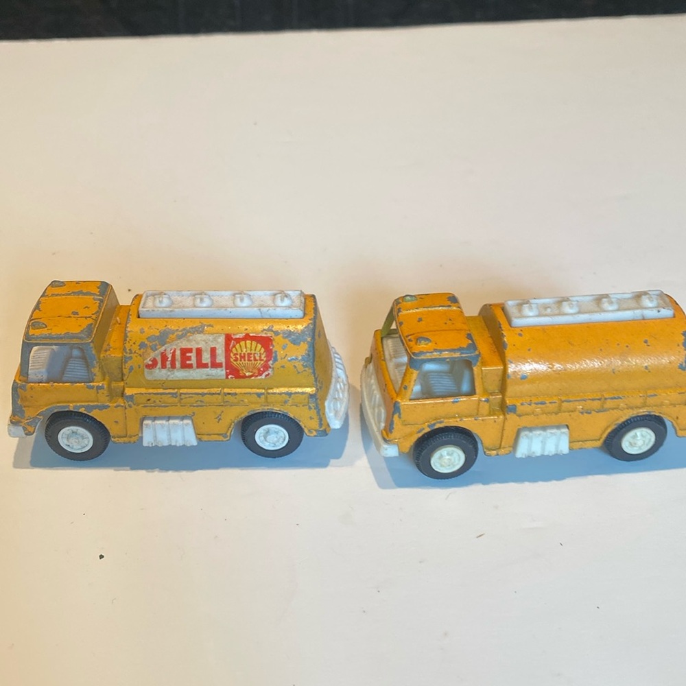 Vintage 1970s Shell Oil Tankers, Set of 2